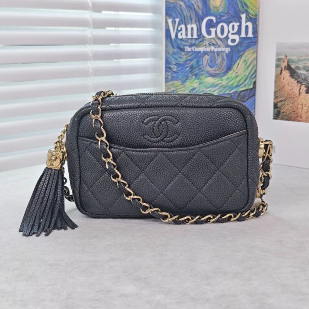 Chanel Women Pre-Loved Bag Very Good Condition